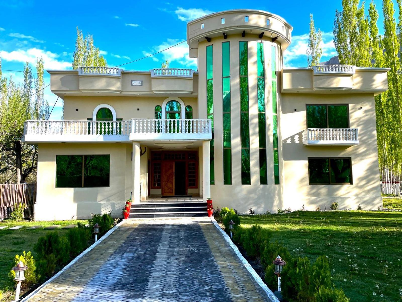 Skardu Saraye Hotel & Resort Exterior foto