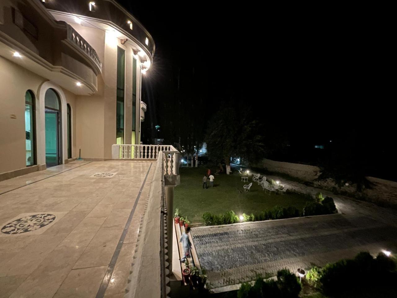 Skardu Saraye Hotel & Resort Exterior foto